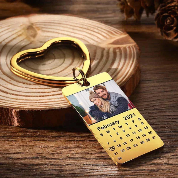 Chaveiro Personalizado Para Casais - Customizável com foto e Data (Promoção de Black Friday)